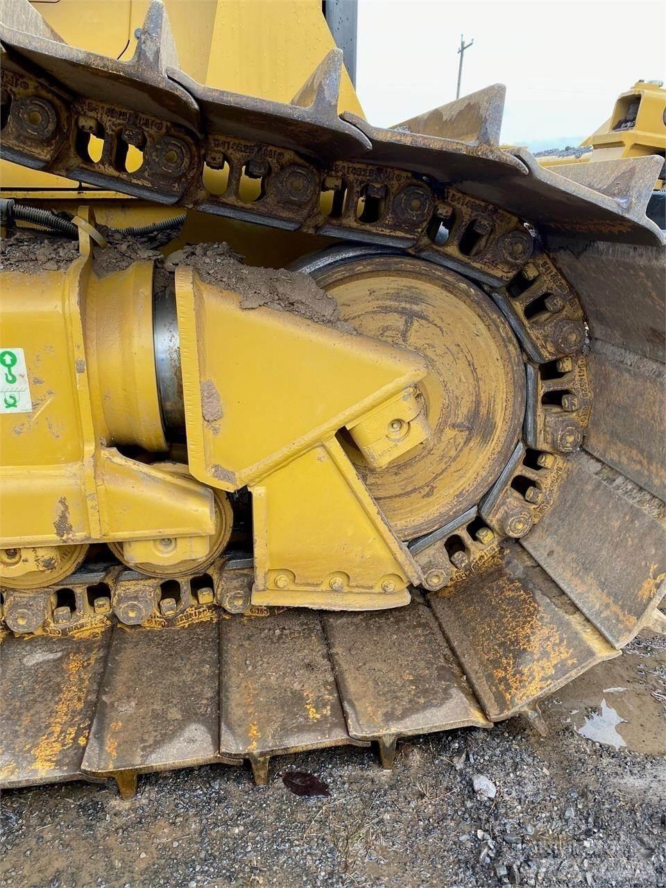 CAT D5 LGP Dozers - Tratores rastos