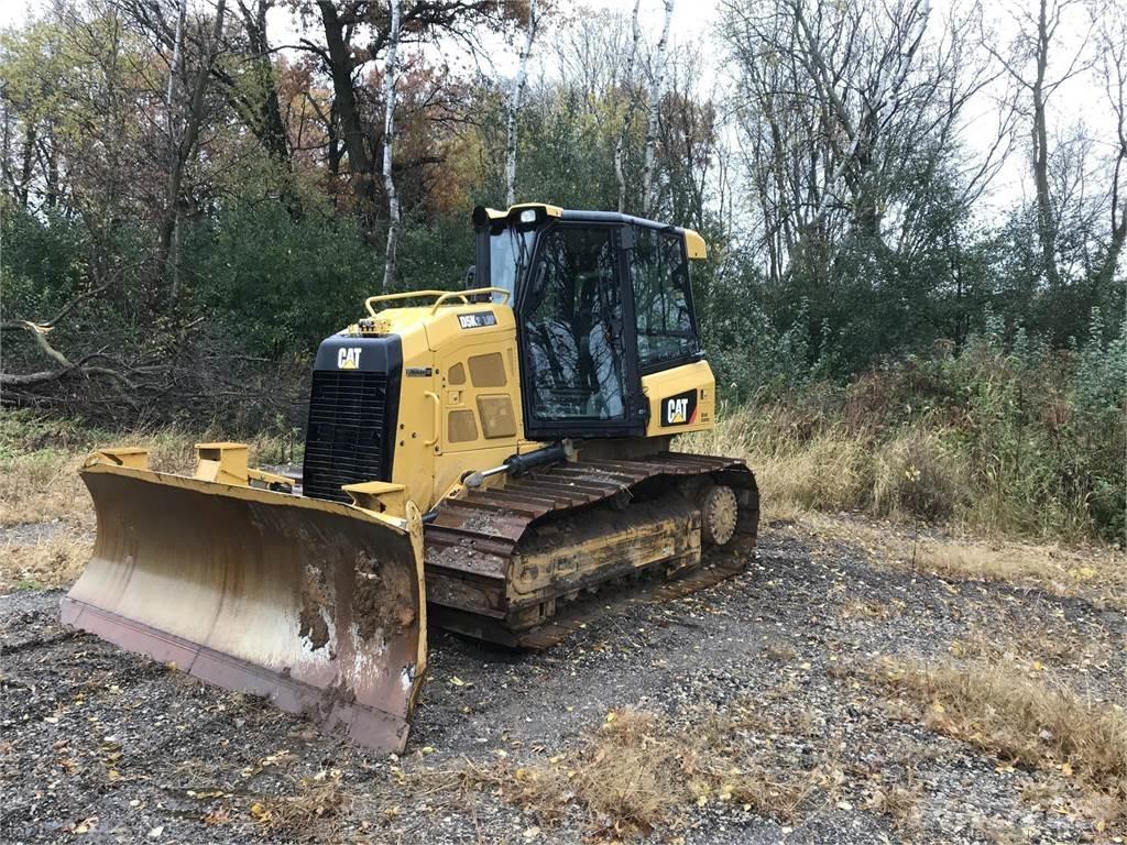 CAT D5K2 LGP Dozers - Tratores rastos