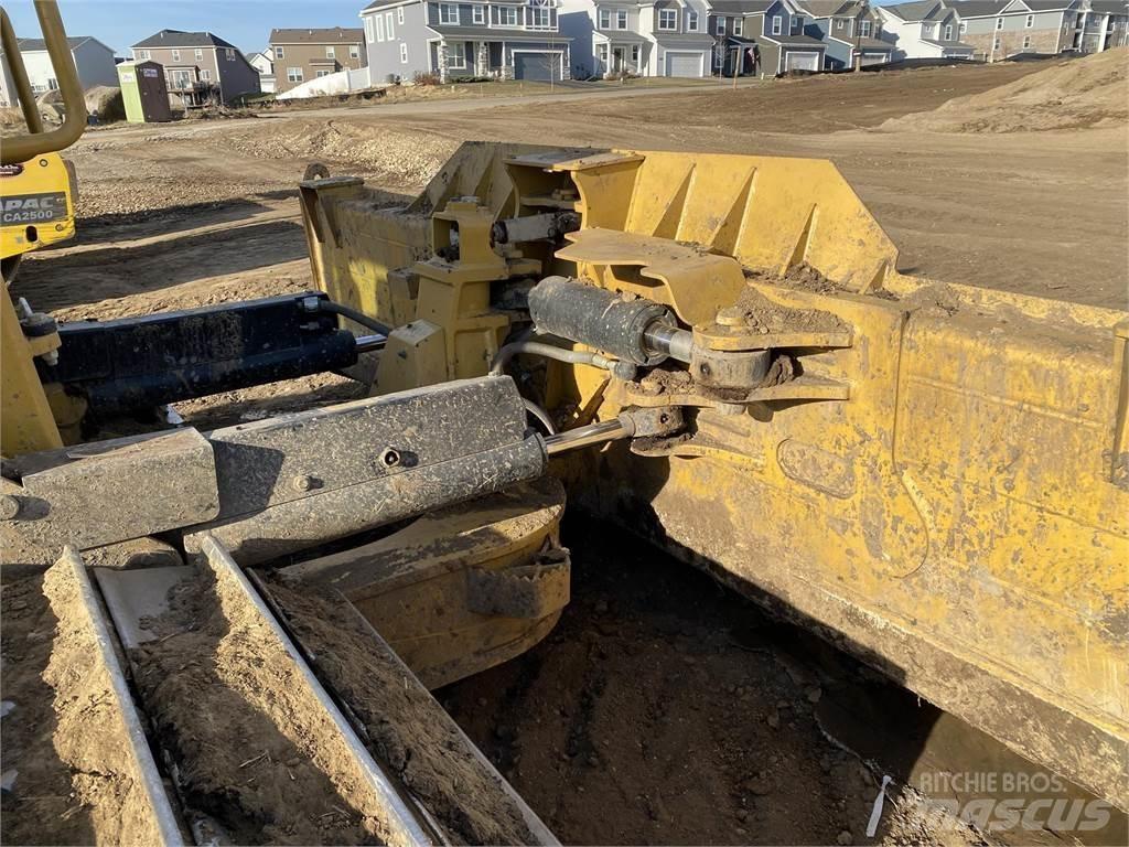 CAT D6N LGP Dozers - Tratores rastos