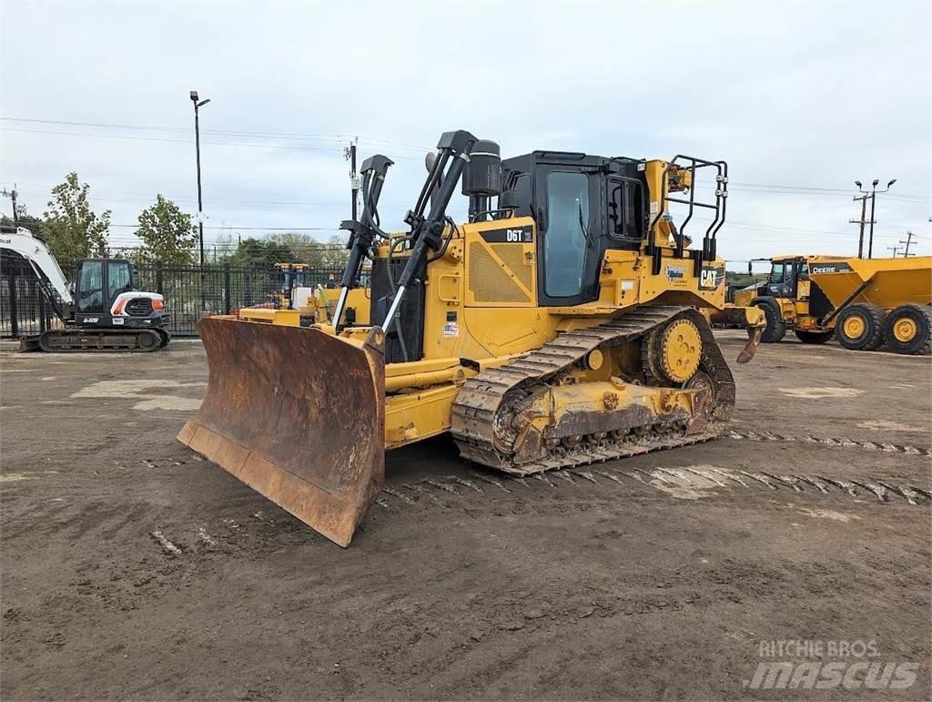 CAT D6T XL Dozers - Tratores rastos