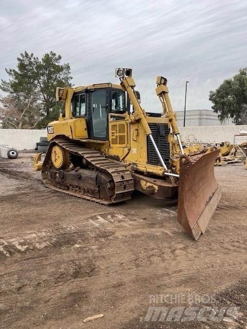 CAT D6T XW Dozers - Tratores rastos