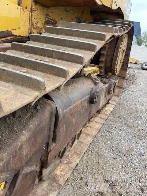 CAT D6T XW Dozers - Tratores rastos