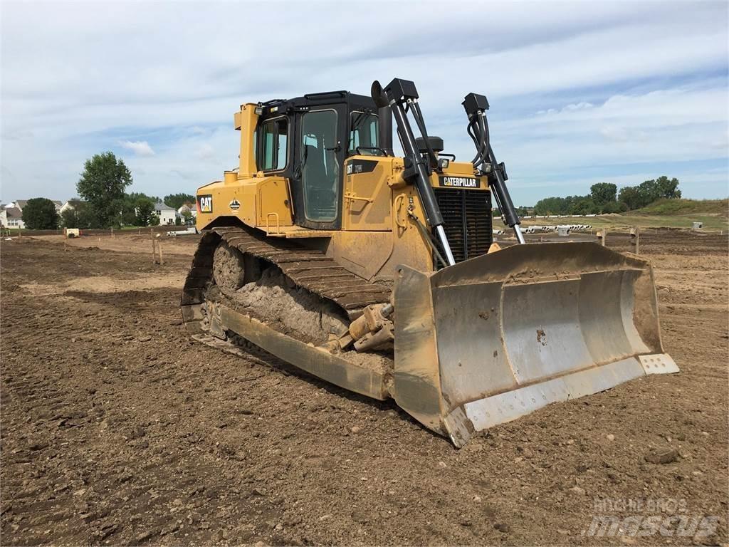 CAT D6T XW Dozers - Tratores rastos