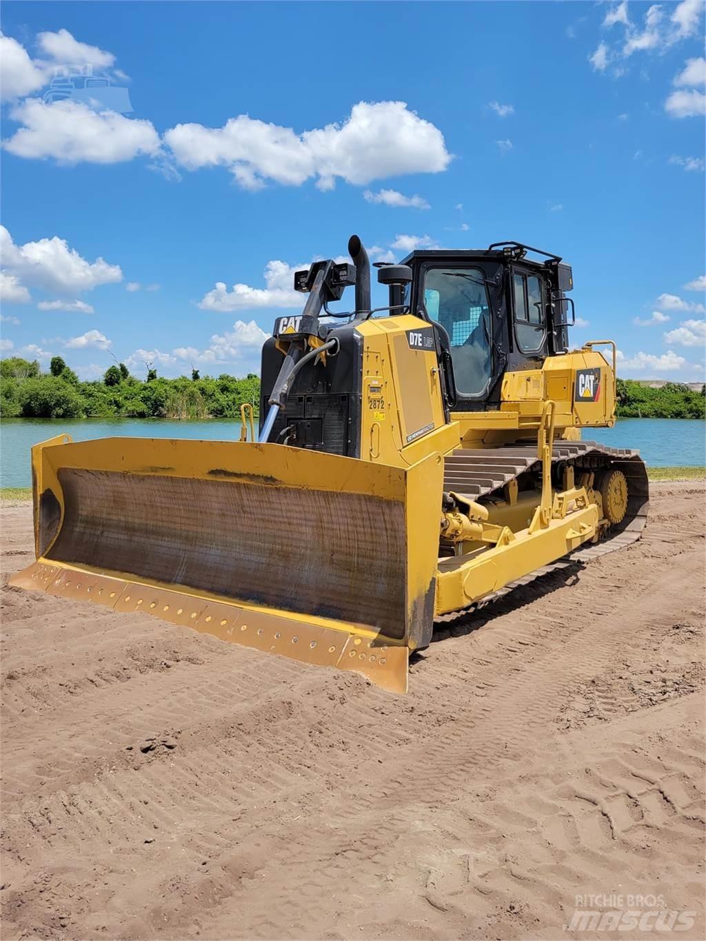 CAT D7E LGP Dozers - Tratores rastos