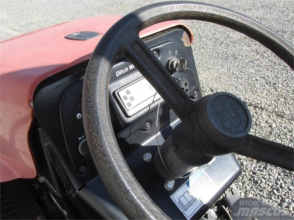 Ditch Witch RT30 Abre-valas