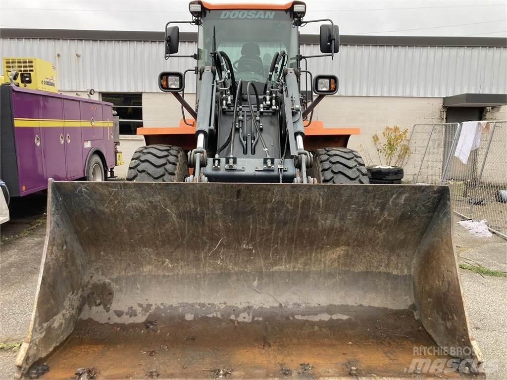 Doosan DL200TC-5 Pás carregadoras de rodas