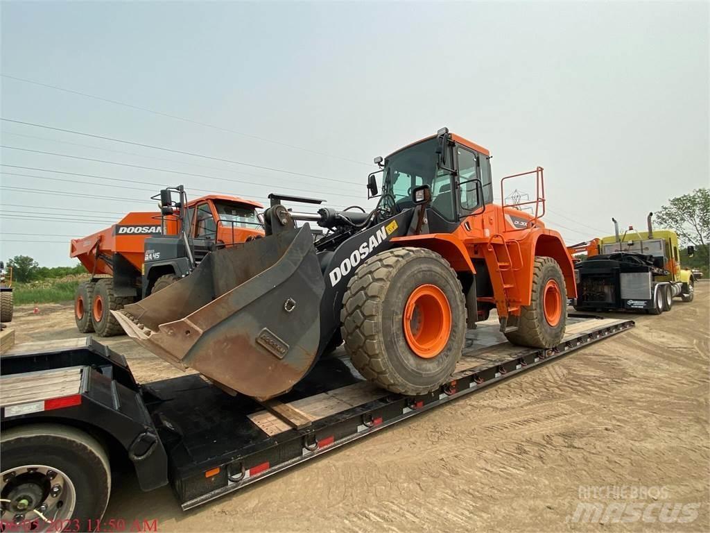 Doosan DL300-5 Pás carregadoras de rodas