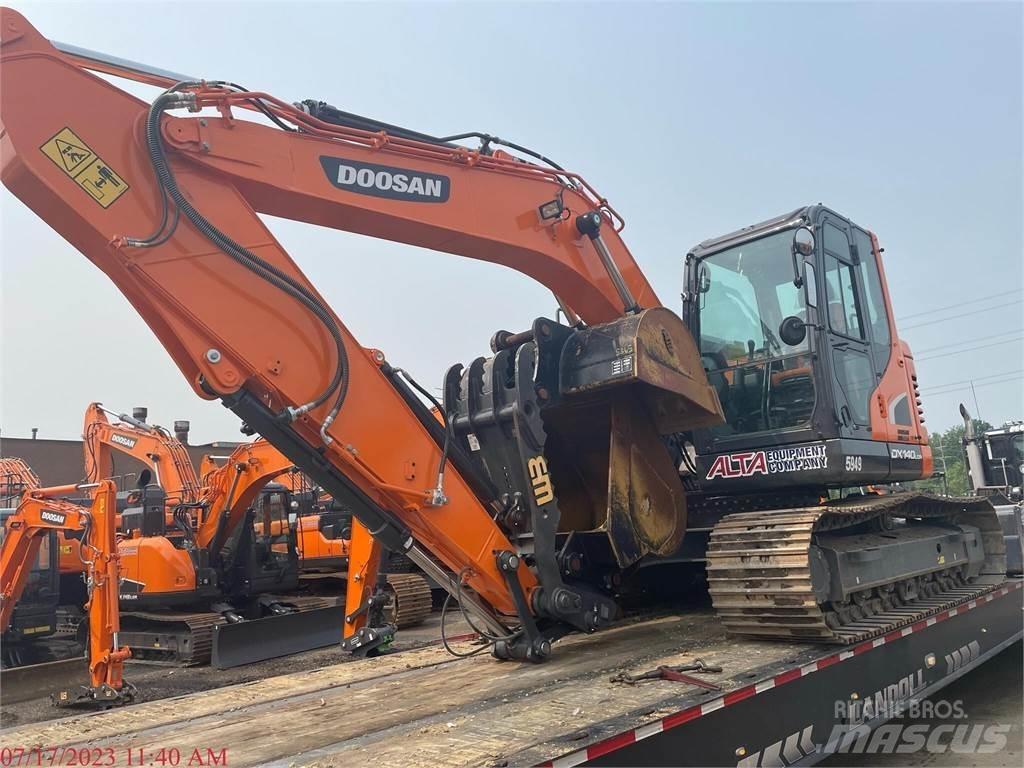 Doosan DX140 LC-5 Escavadoras de rastos