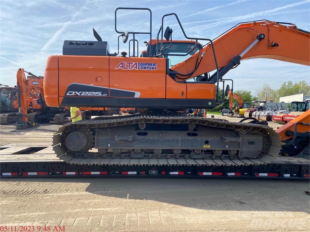 Doosan DX225 LC-5 Escavadoras de rastos