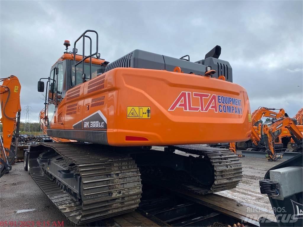 Doosan DX300 LC Escavadoras de rastos
