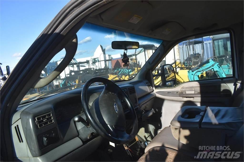 Ford F550 SD Camiões Municipais / Uso Geral