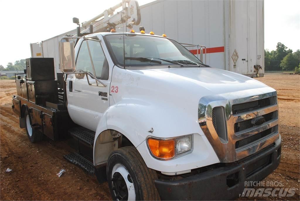 Ford F650 Camiões Municipais / Uso Geral