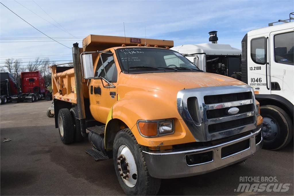 Ford F750 Camiões basculantes