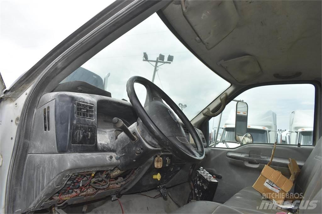 Ford F750 Camiões-cisterna
