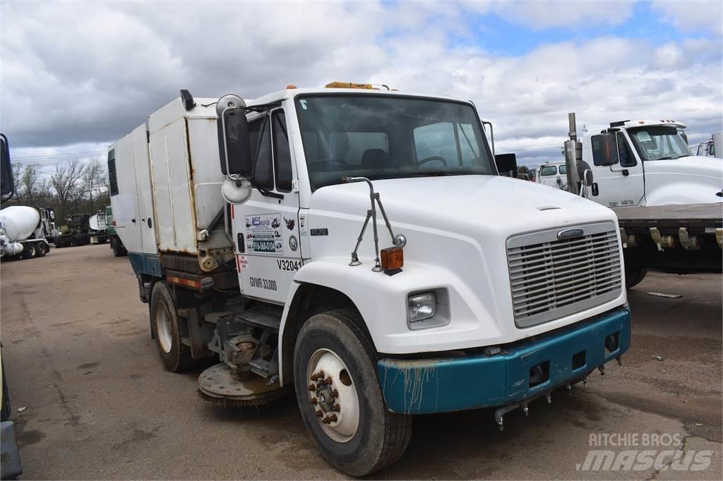 Freightliner FL70 Camiões varredores