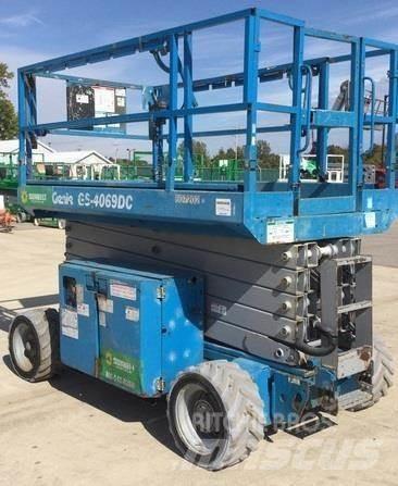 Genie GS4069DC Elevadores de tesoura