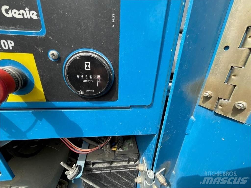 Genie GS4390RT Elevadores de tesoura
