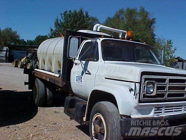 GMC TOPKICK C6500 Camiões-cisterna