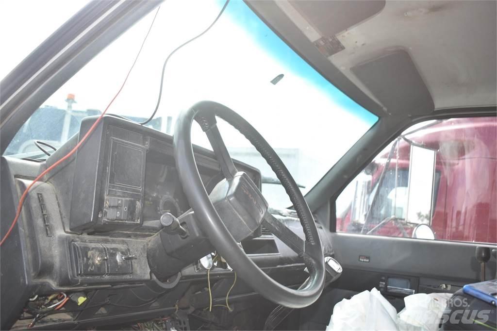 GMC TOPKICK C8500 Camiões basculantes
