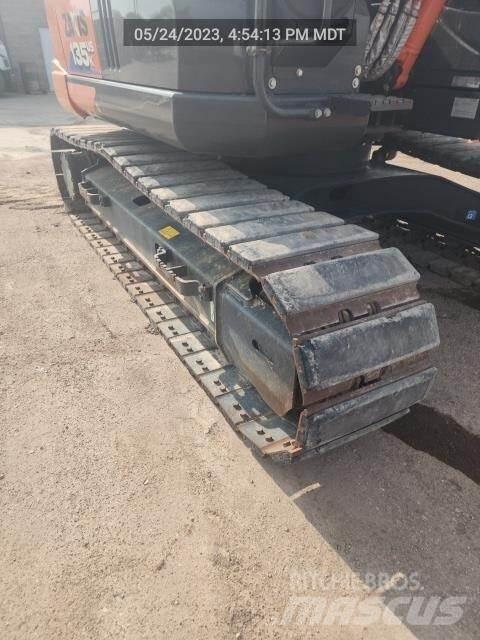 Hitachi ZX135US-6 Escavadoras de rastos