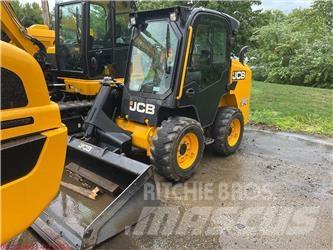 JCB 270 Carregadoras de direcção deslizante