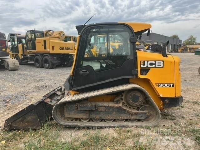 JCB 300T Carregadoras de direcção deslizante