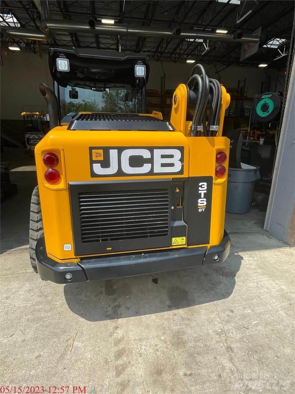 JCB 3TS-8T Carregadoras de direcção deslizante