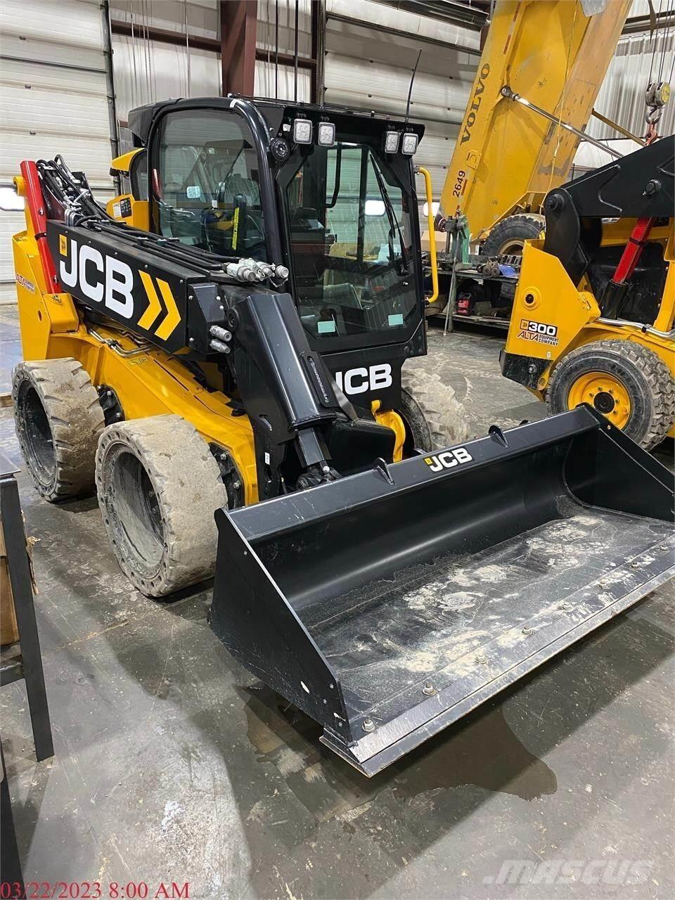 JCB 3TS-8W Carregadoras de direcção deslizante