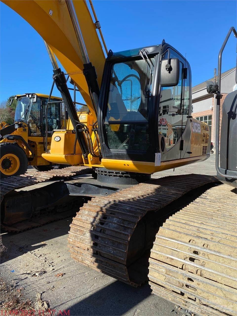 JCB JS220 Escavadoras de rastos