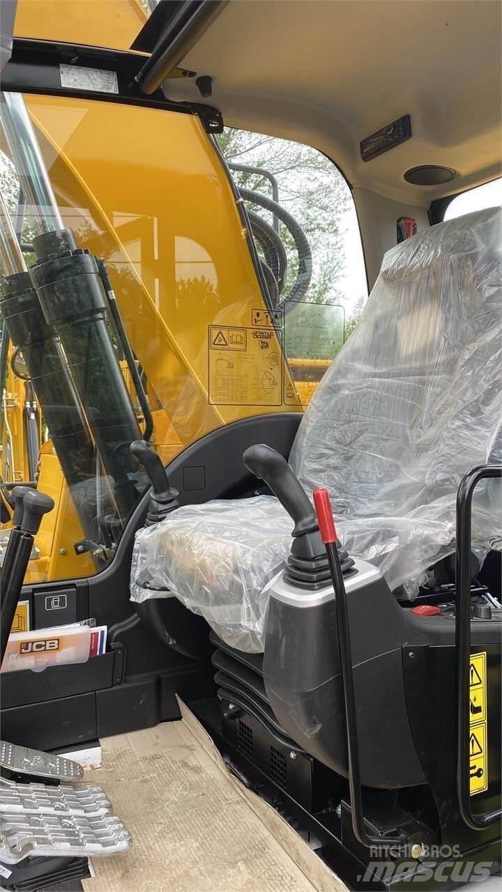 JCB JZ141 LC Escavadoras de rastos