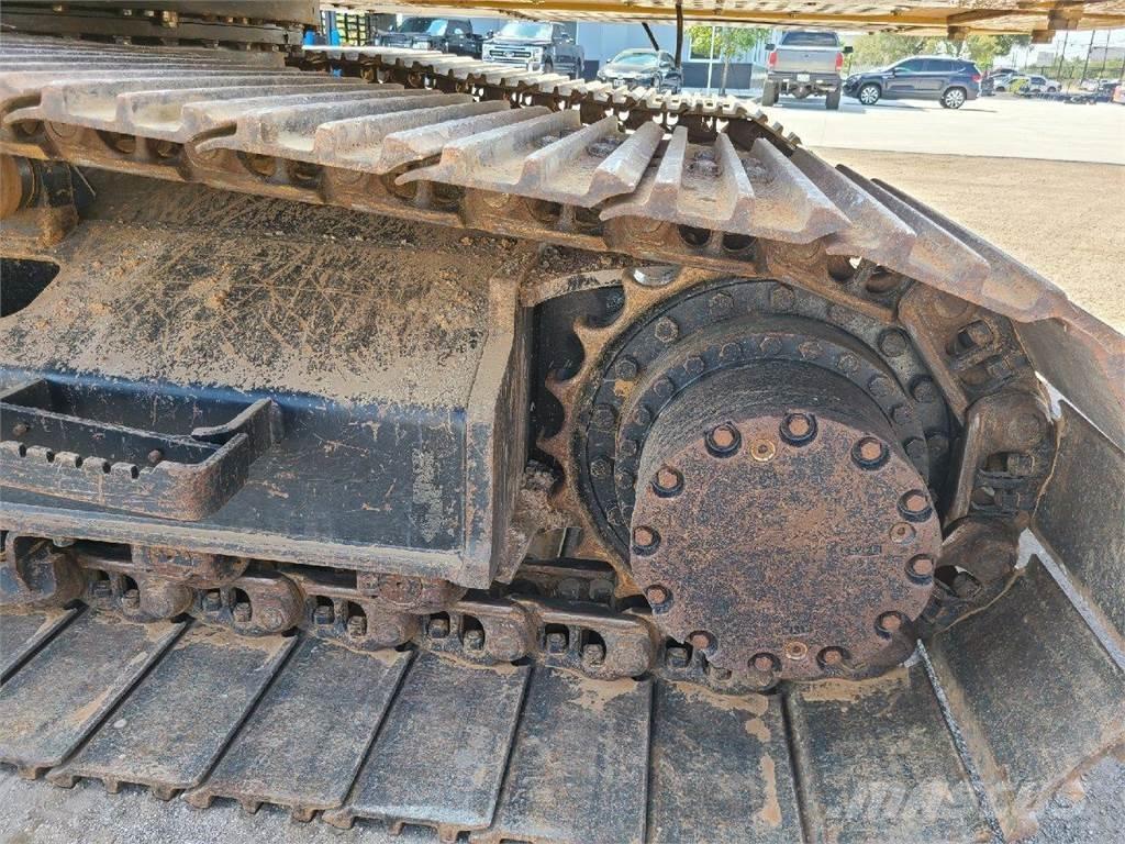 John Deere 210G LC Escavadoras de rastos