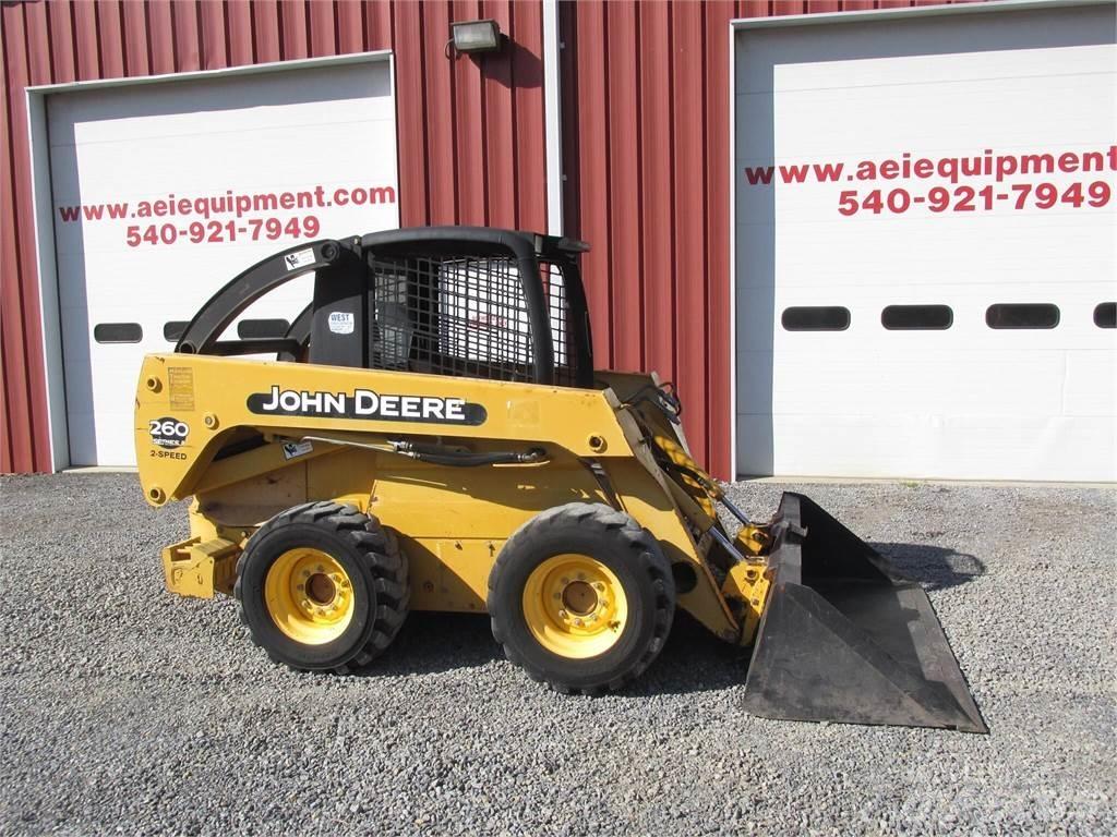 John Deere 260 II Carregadoras de direcção deslizante