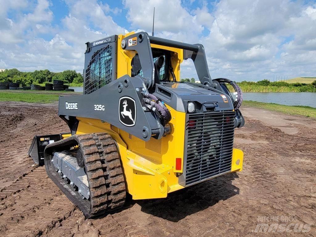 John Deere 325G Carregadoras de direcção deslizante