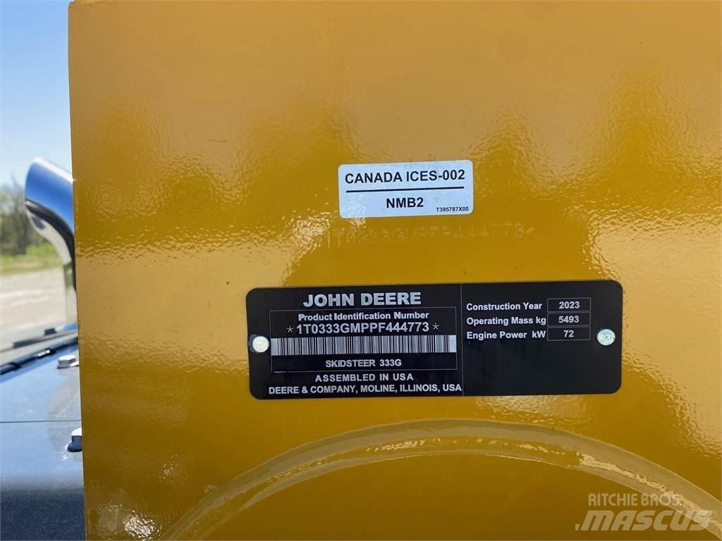 John Deere 333G Carregadoras de direcção deslizante