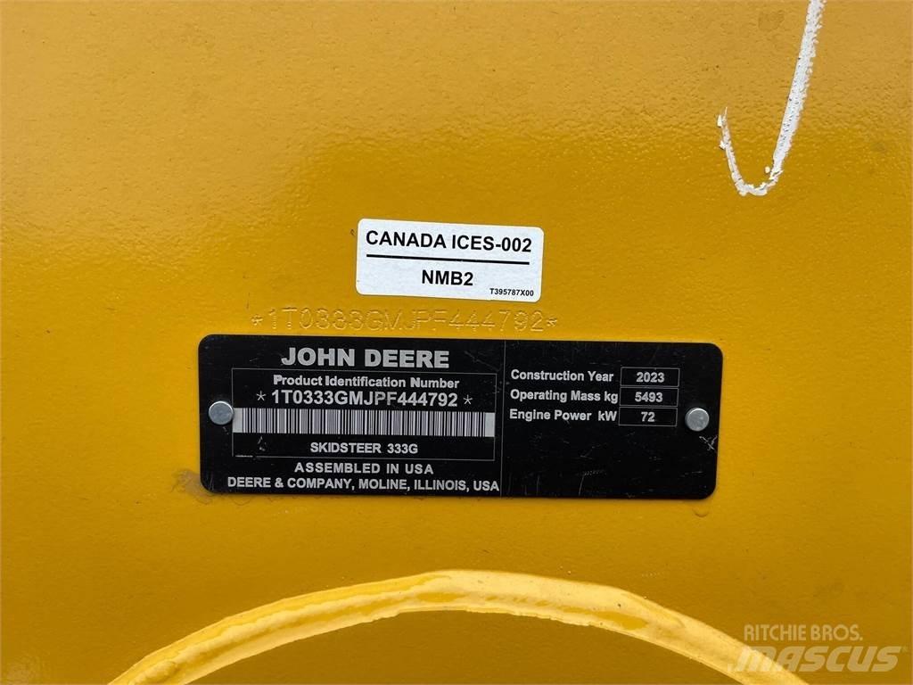 John Deere 333G Carregadoras de direcção deslizante