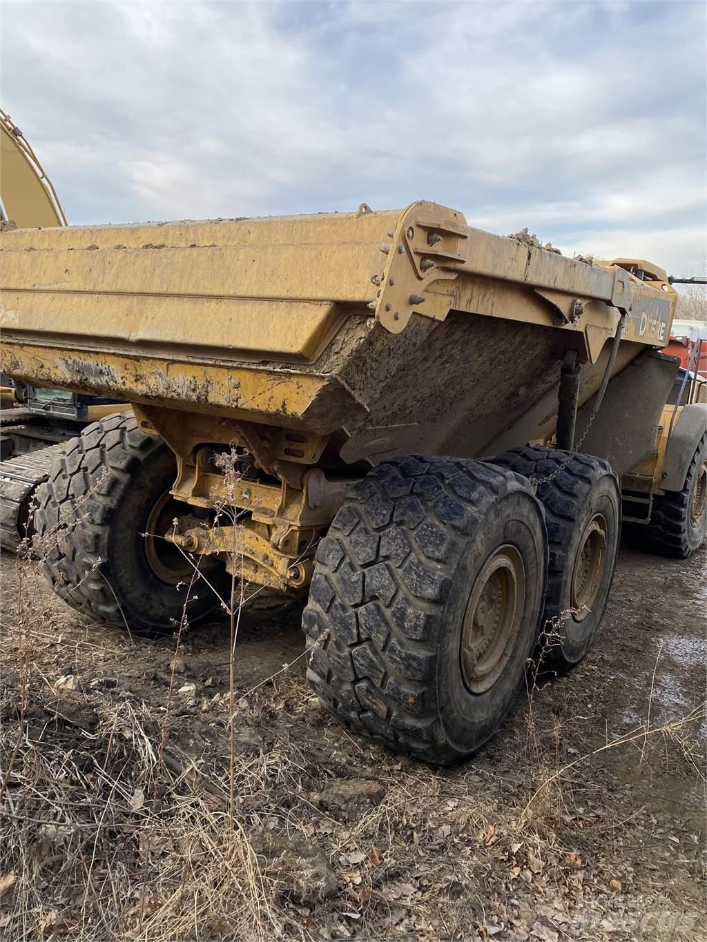 John Deere 410E Camiões articulados