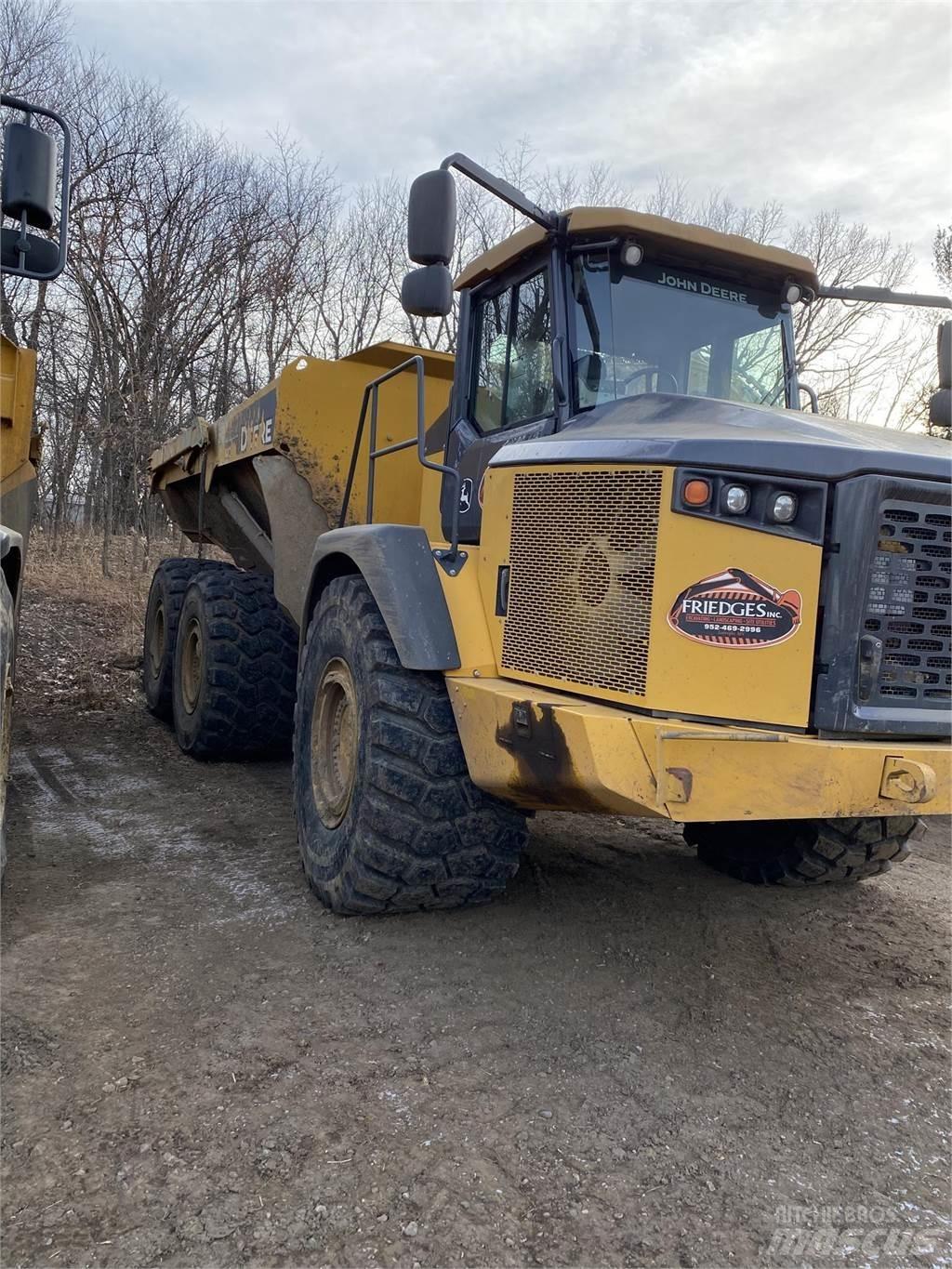 John Deere 410E Camiões articulados