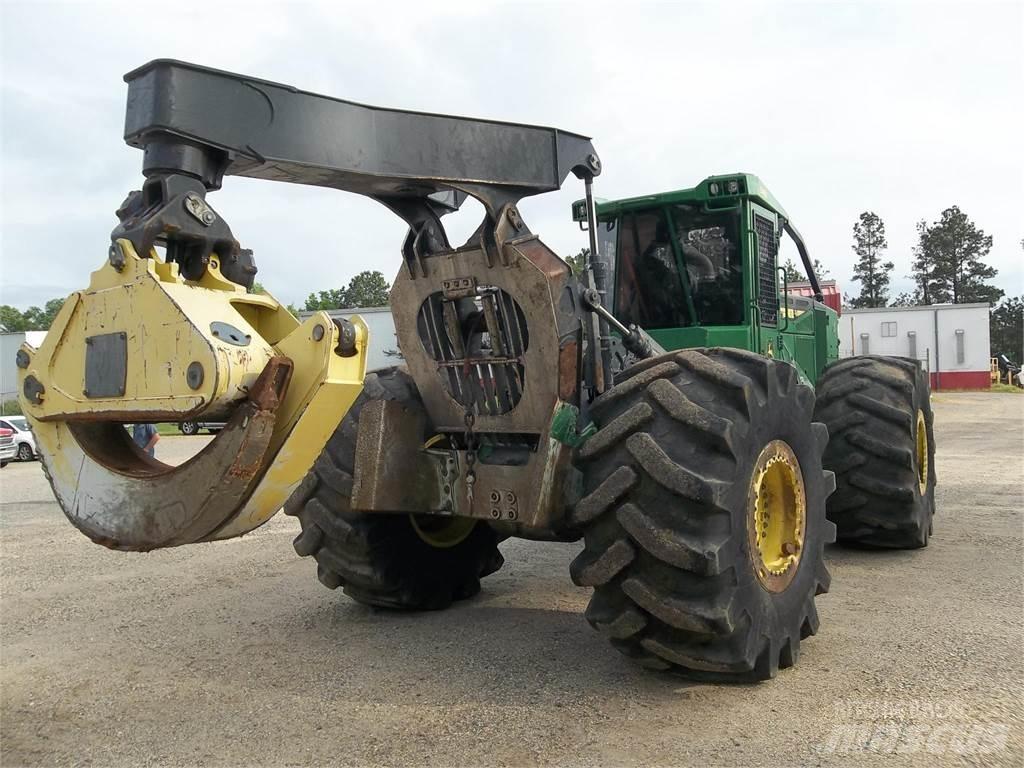 John Deere 848L Rechegadores