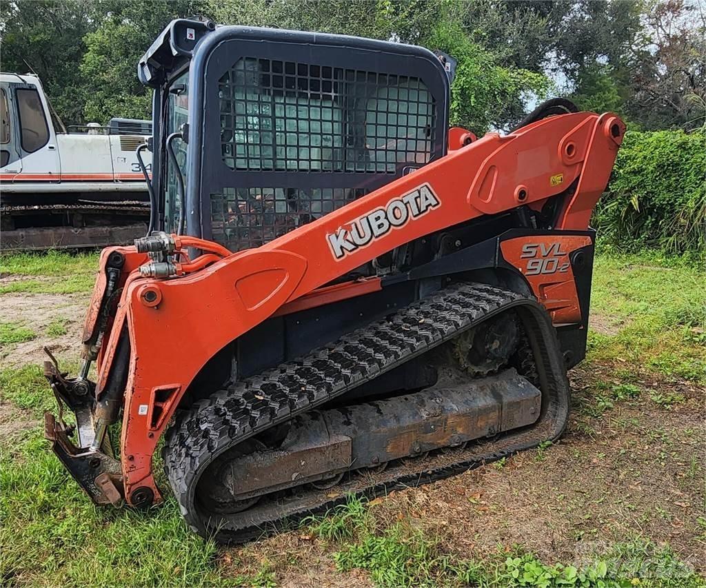 Kubota SVL90-2 Carregadoras de direcção deslizante