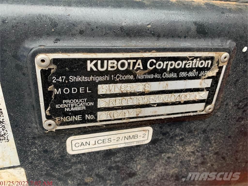Kubota SVL95-2S Carregadoras de direcção deslizante