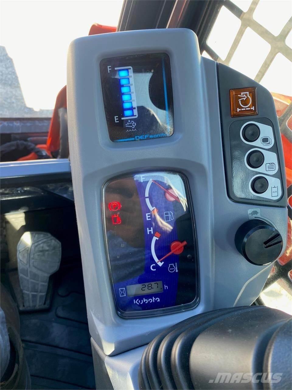 Kubota SVL97-2 Carregadoras de direcção deslizante