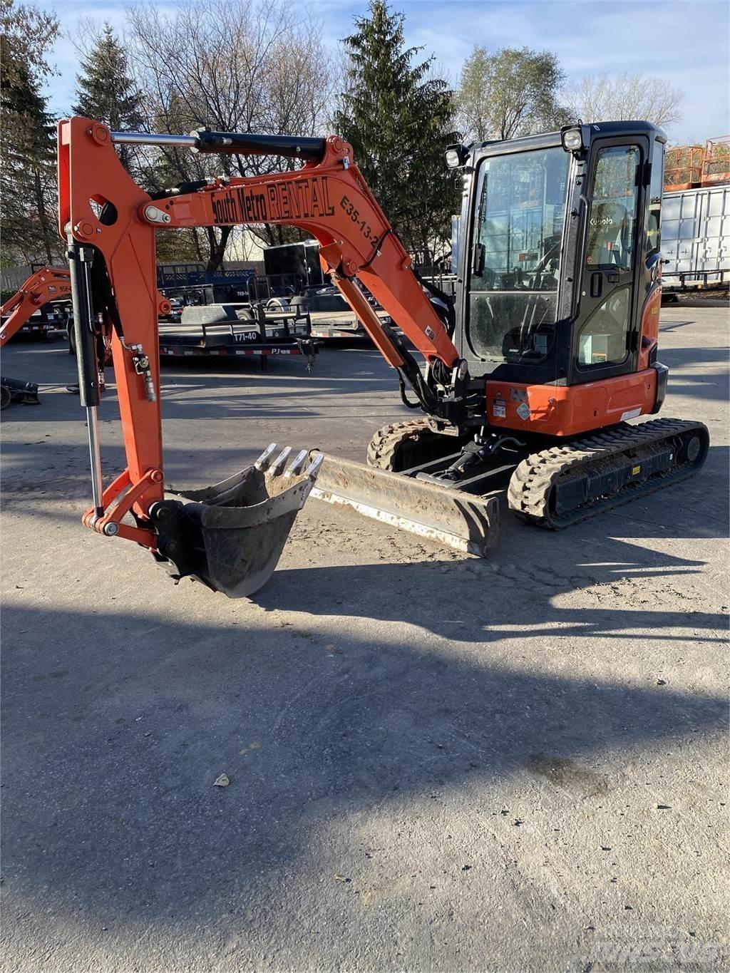 Kubota U35-4 Mini Escavadoras <7t