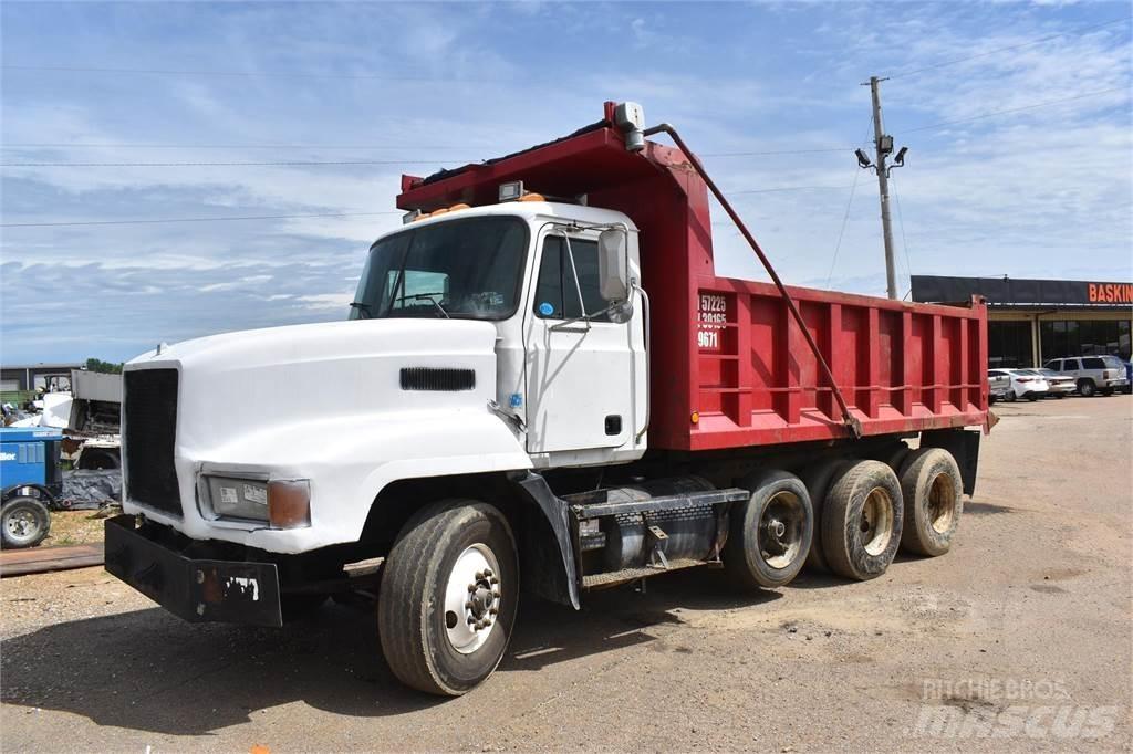 Mack CH613 Camiões basculantes