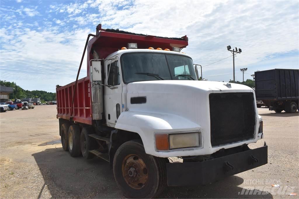 Mack CH613 Camiões basculantes