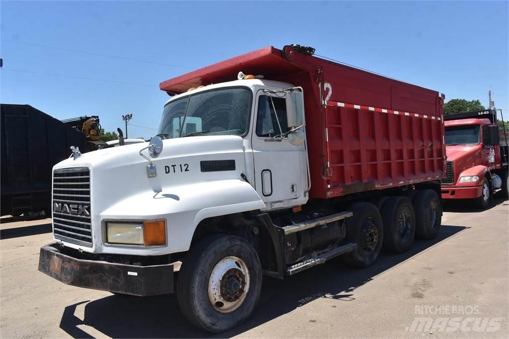 Mack CH613 Camiões basculantes