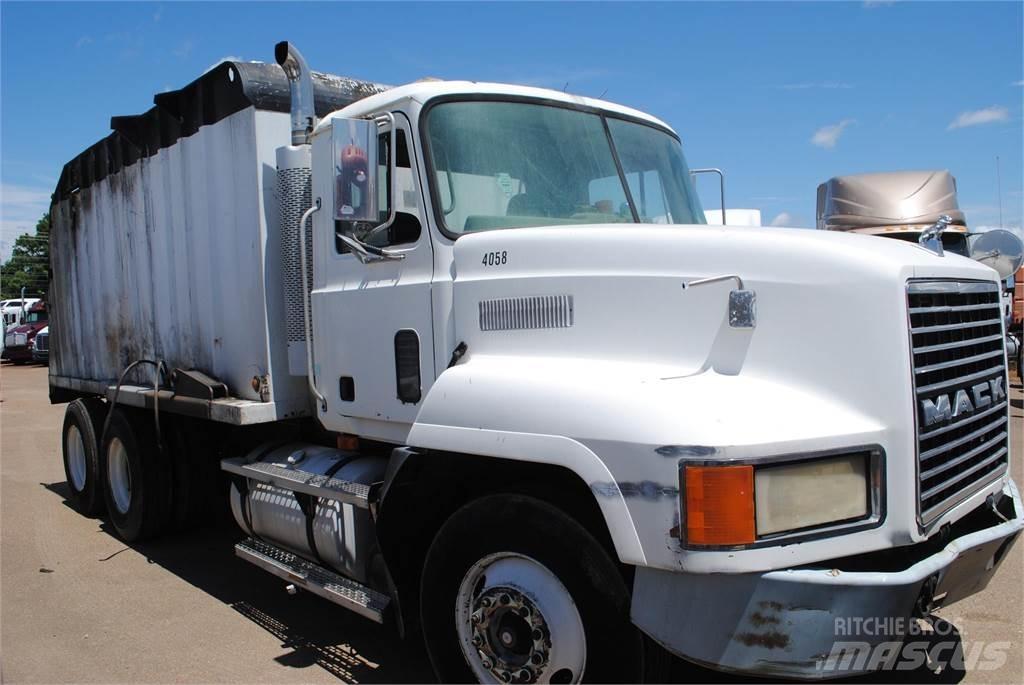 Mack CH613 Camiões basculantes