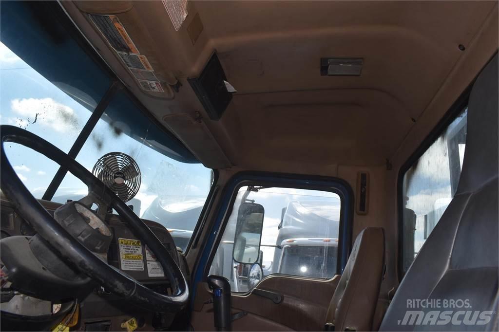 Mack GRANITE CV713 Camiões grua