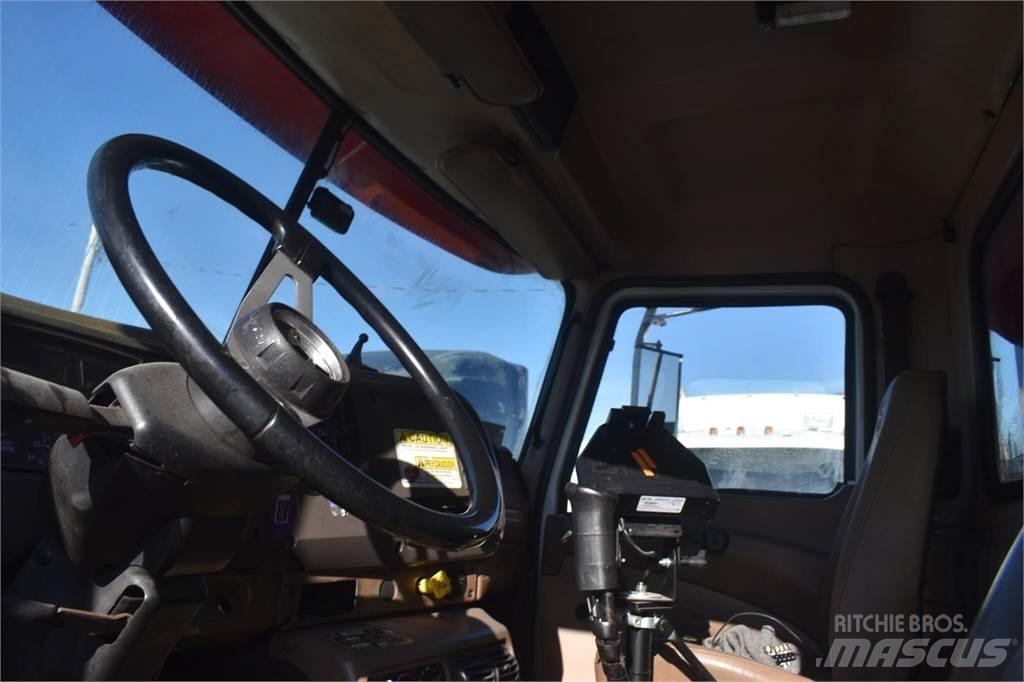 Mack GRANITE CV713 Camiões basculantes