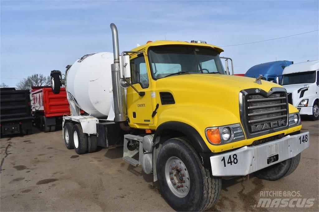 Mack GRANITE CV713 Camiões de betão