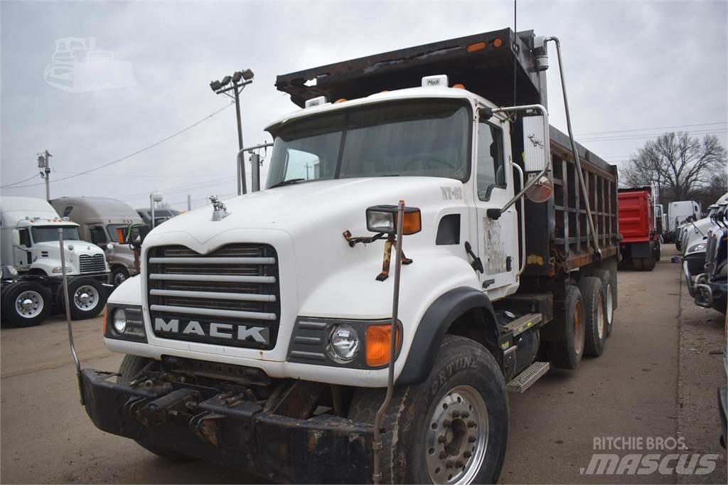 Mack GRANITE CV713 Camiões basculantes